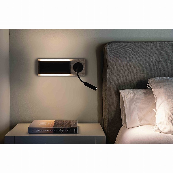 MOOD Black and wood wall lamp with reader
