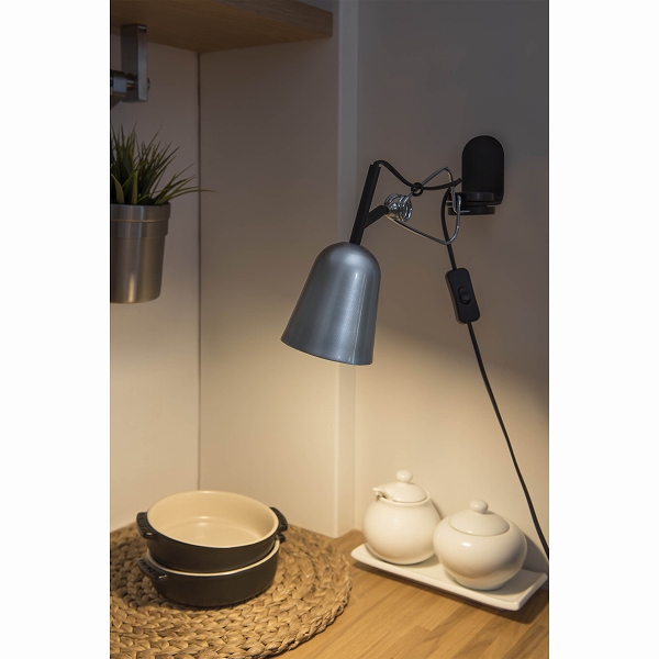 STUDIO Grey and white clip lamp